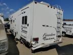 2005 Coachmen 2005 Ford Econoline E450 Super Duty Cutaway Van