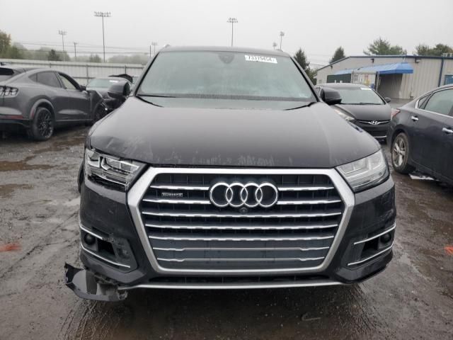 2018 Audi Q7 Premium Plus