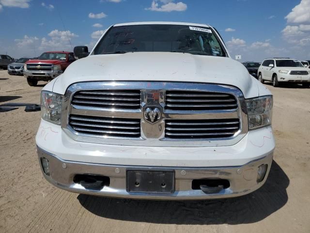 2015 Dodge RAM 1500 SLT