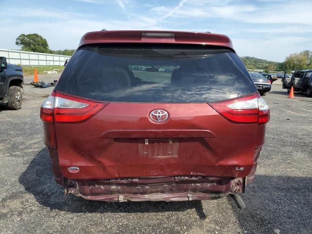 2017 Toyota Sienna LE