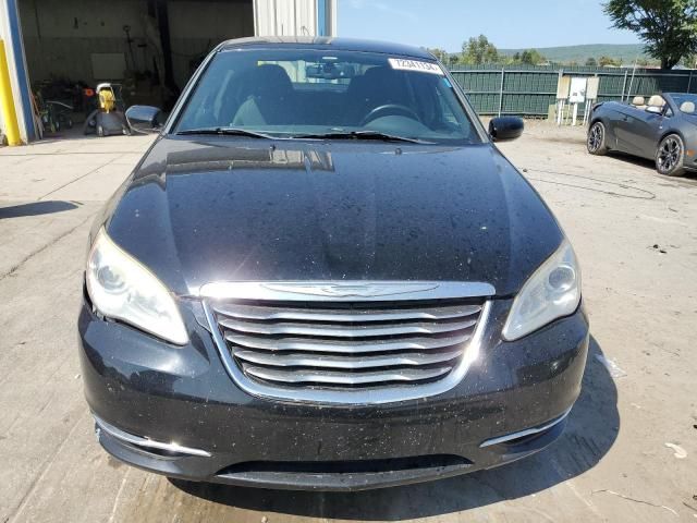 2011 Chrysler 200 Touring