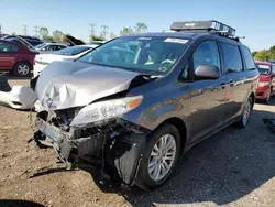 2014 Toyota Sienna XLE en venta en Elgin, IL