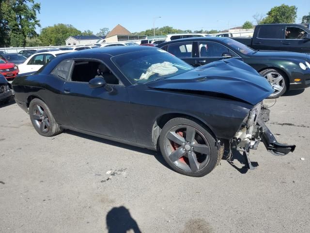 2014 Dodge Challenger SXT