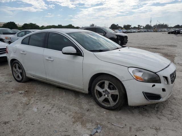 2013 Volvo S60 T5