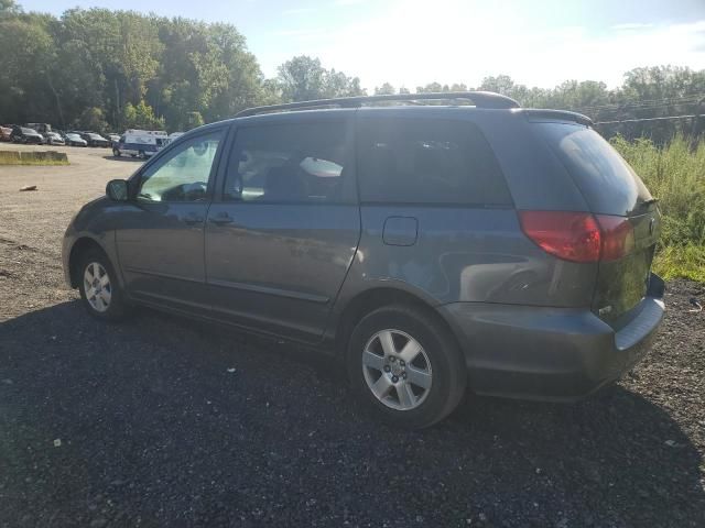 2006 Toyota Sienna CE