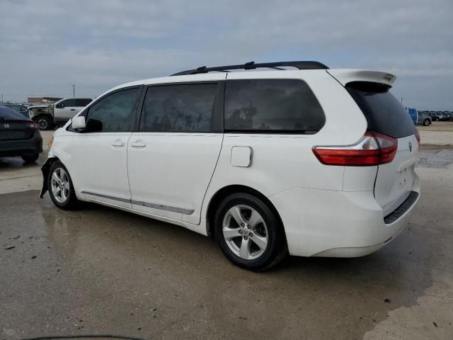 2015 Toyota Sienna LE