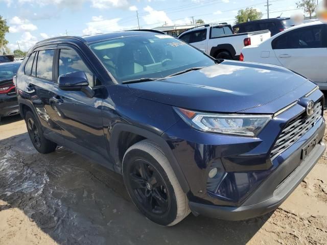 2020 Toyota Rav4 XLE