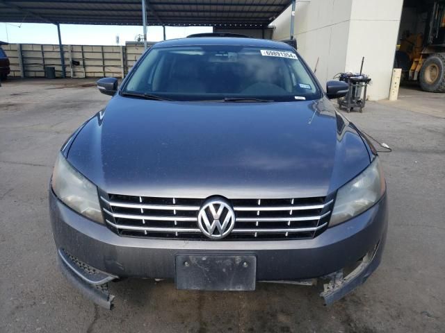 2013 Volkswagen Passat SE