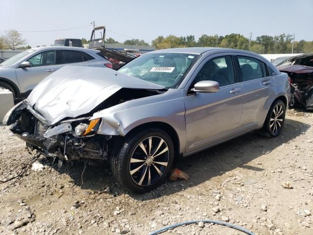 2014 Chrysler 200 Limited