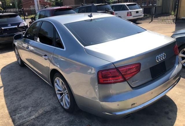 2012 Audi A8 Quattro