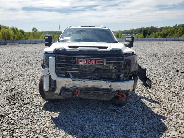 2024 GMC Sierra K2500 AT4