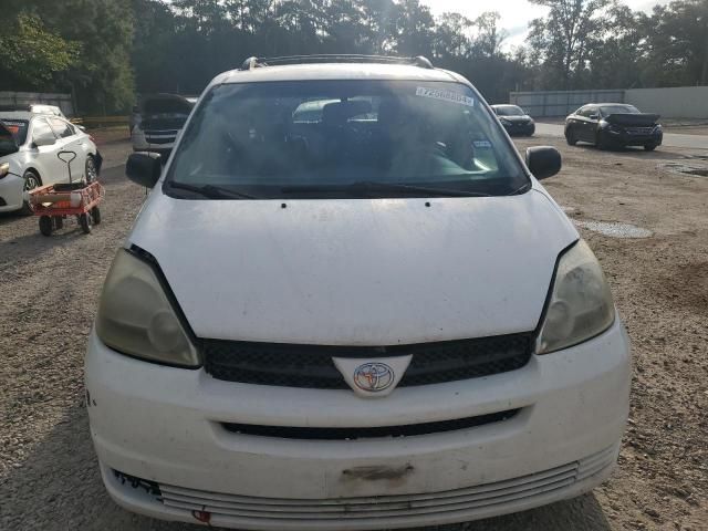 2005 Toyota Sienna CE