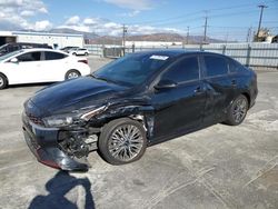 KIA Vehiculos salvage en venta: 2023 KIA Forte GT Line