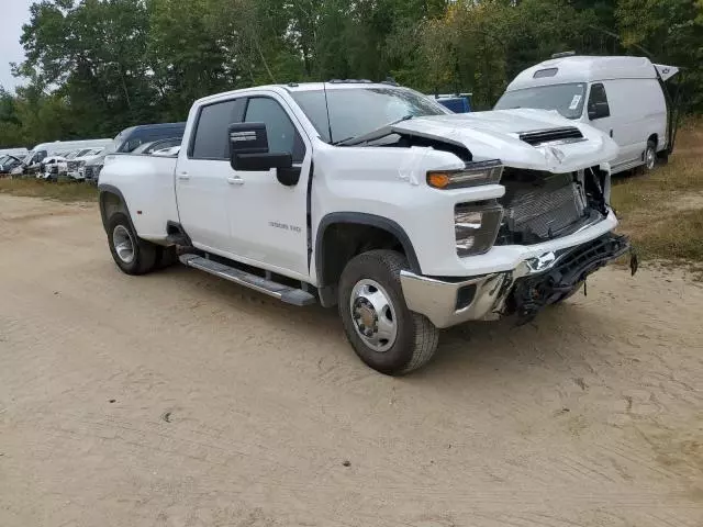 2024 Chevrolet Silverado K3500 LT