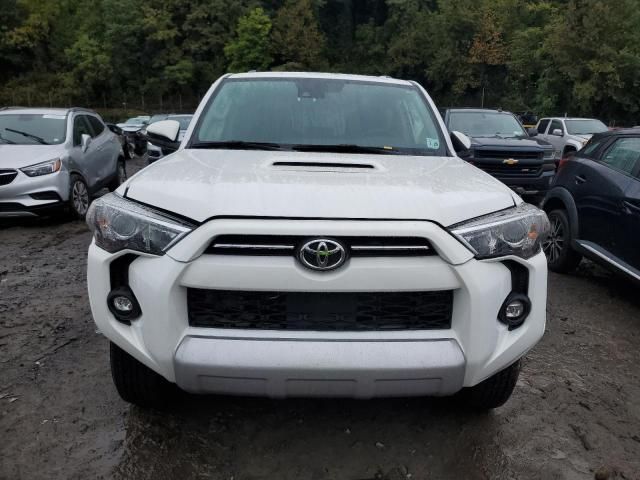 2024 Toyota 4runner SR5 Premium