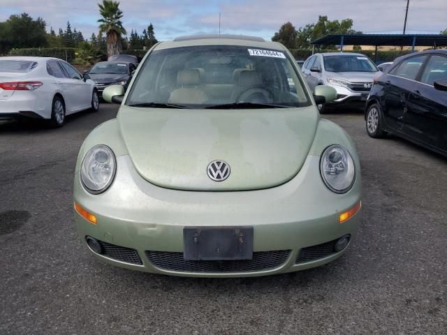 2006 Volkswagen New Beetle 2.5L Option Package 2