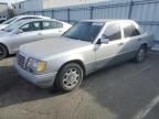 1995 Mercedes-Benz E 320 Base