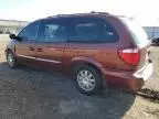 2006 Chrysler Town & Country Touring