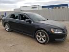 2014 Volkswagen Passat SE