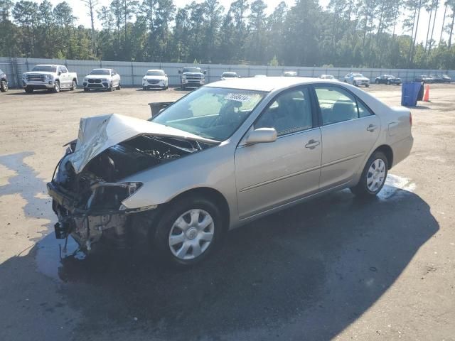 2004 Toyota Camry LE