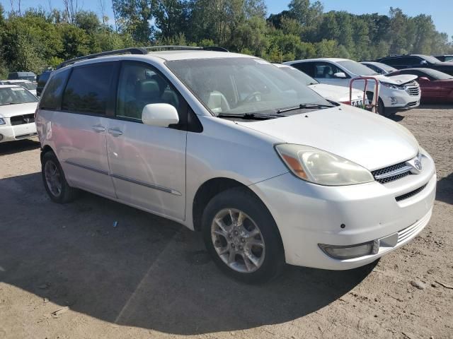 2004 Toyota Sienna XLE