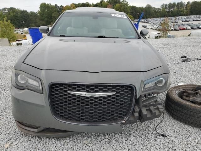 2017 Chrysler 300 S