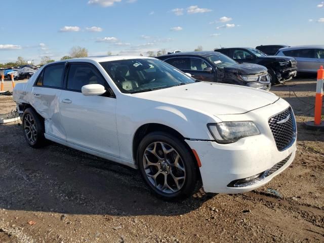 2016 Chrysler 300 S