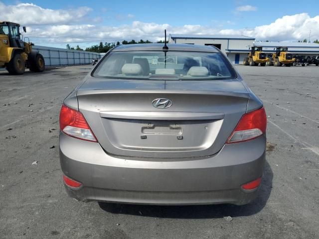 2013 Hyundai Accent GLS