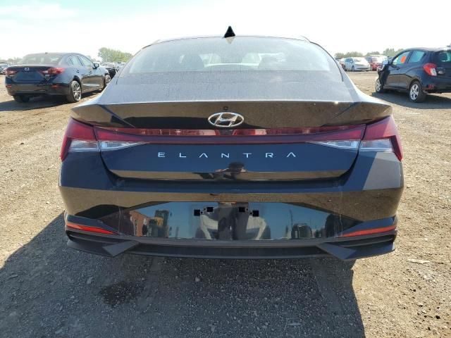 2022 Hyundai Elantra SEL