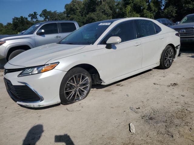 2022 Toyota Camry XLE