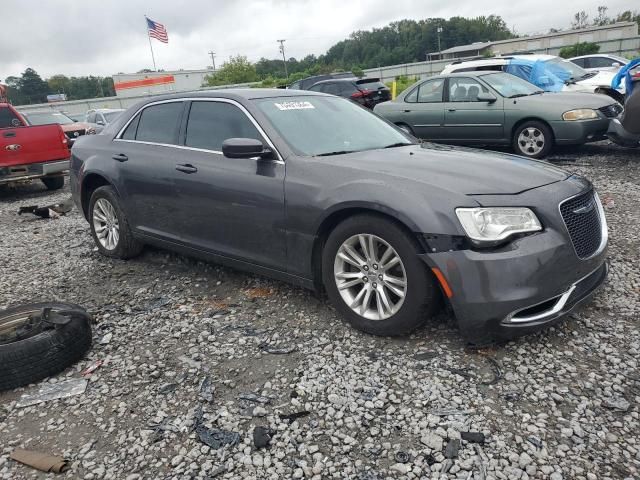 2017 Chrysler 300 Limited