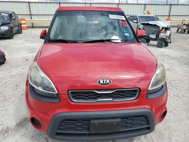 2013 KIA Soul +