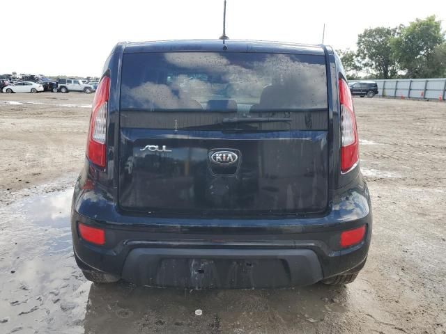 2013 KIA Soul +