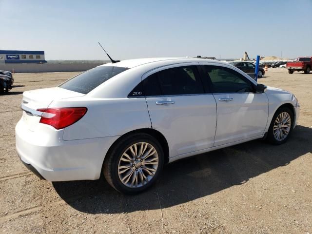 2013 Chrysler 200 Limited