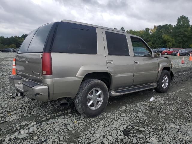 2000 Cadillac Escalade