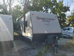 Salvage trucks for sale at Wichita, KS auction: 2017 Camp Sportsman