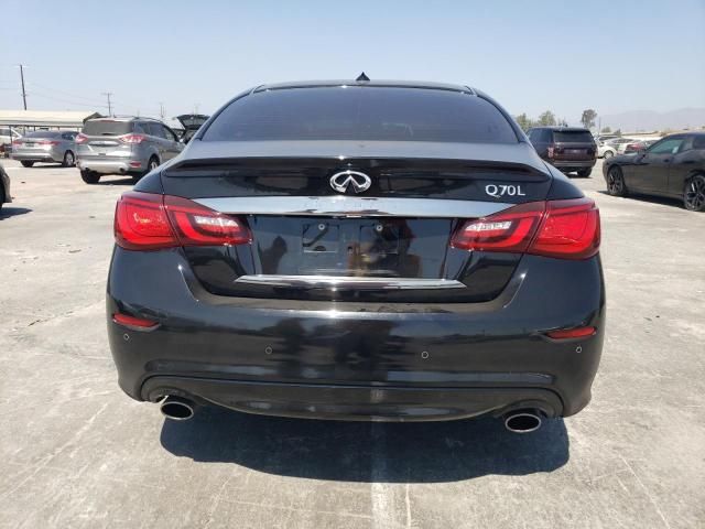 2017 Infiniti Q70 3.7