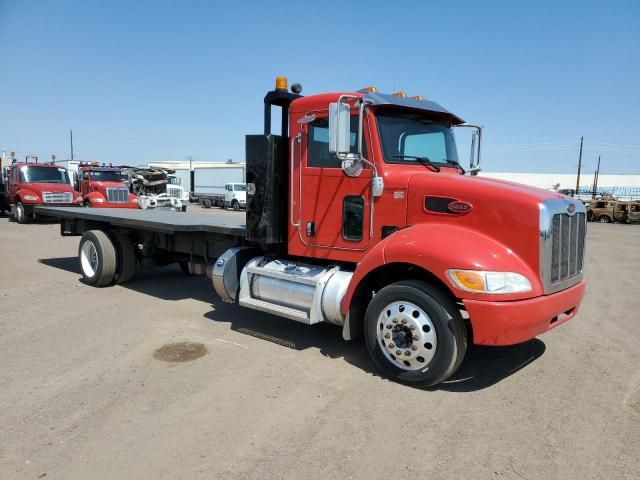 2017 Peterbilt 337