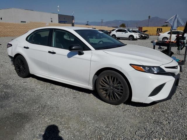 2020 Toyota Camry SE