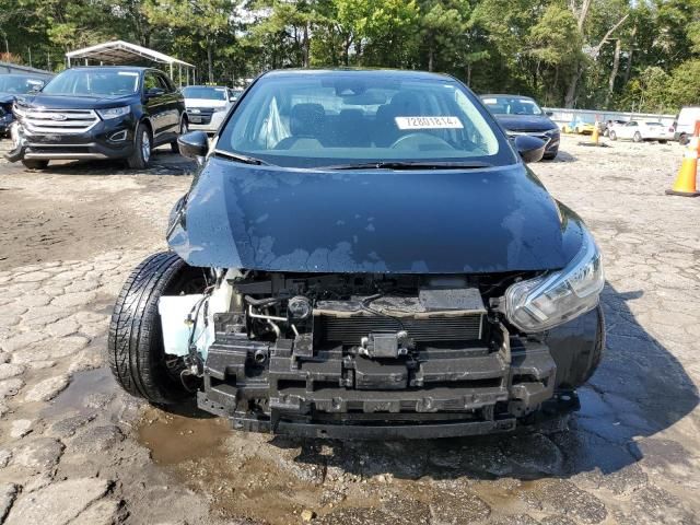 2021 Nissan Versa SV