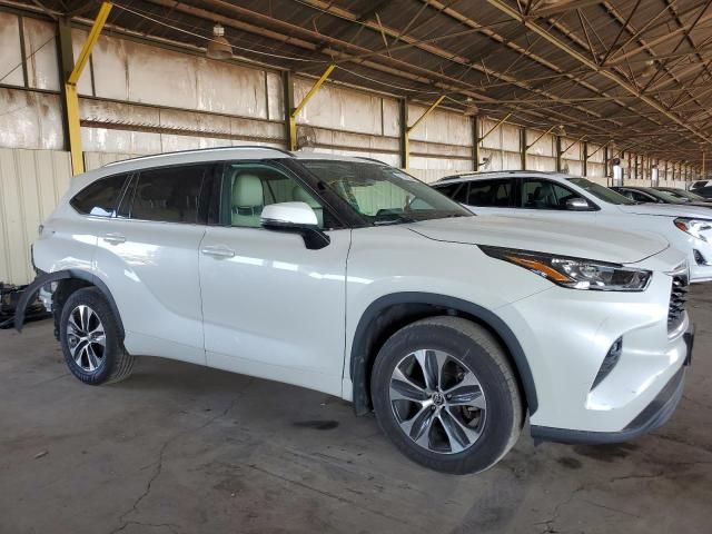 2020 Toyota Highlander XLE