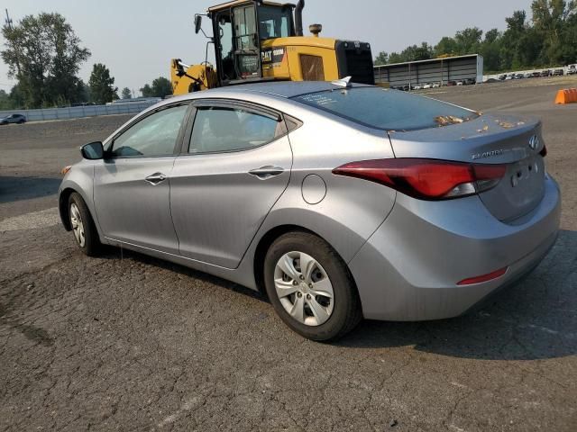 2016 Hyundai Elantra SE