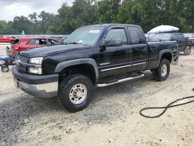 2004 Chevrolet Silverado K2500 Heavy Duty