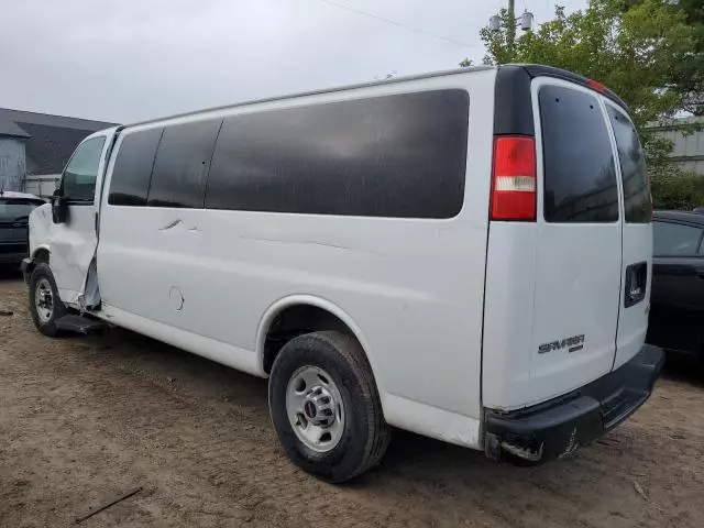 2014 GMC Savana G3500 LS