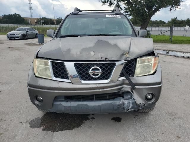 2005 Nissan Frontier Crew Cab LE