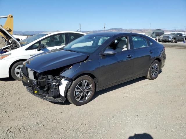 2023 KIA Forte LX