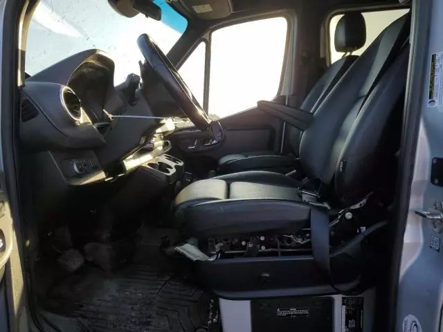 2021 Mercedes-Benz Sprinter 2500