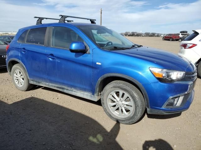 2019 Mitsubishi RVR SE