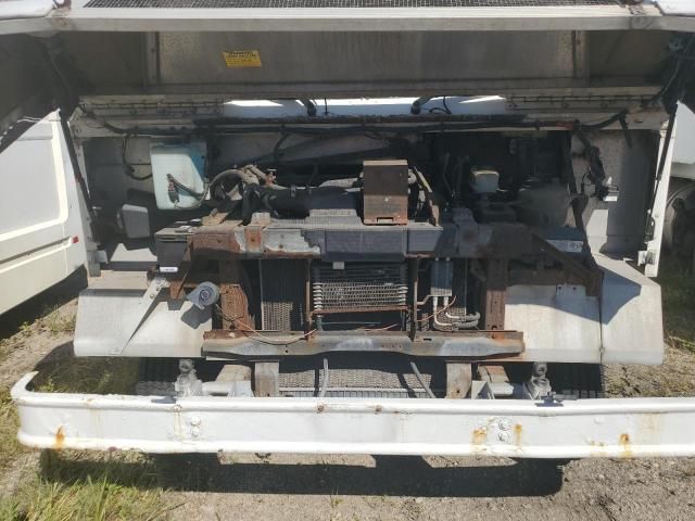 2001 Ford Econoline E450 Super Duty Commercial Stripped Chas