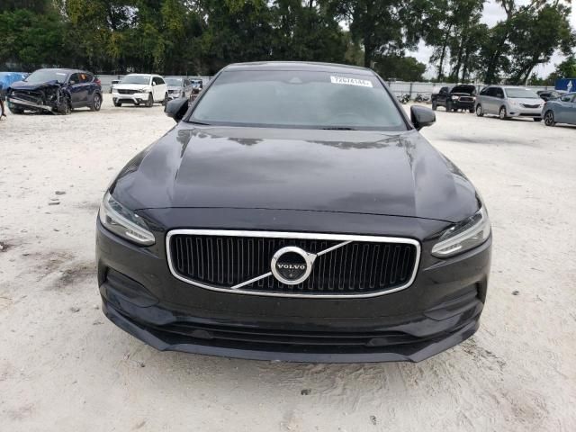 2018 Volvo S90 T5 Momentum